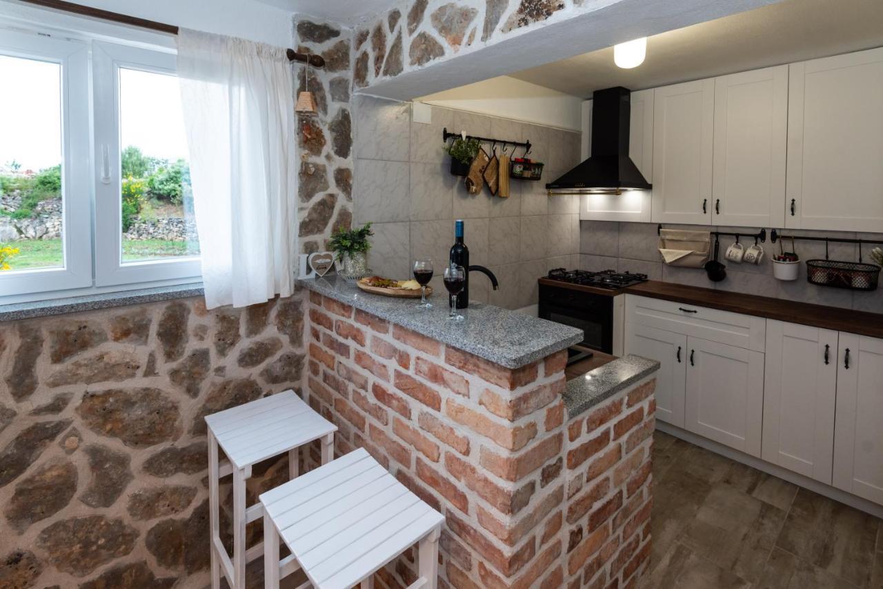Holiday Home Juli With Jacuzzi Šibenik Exterior foto